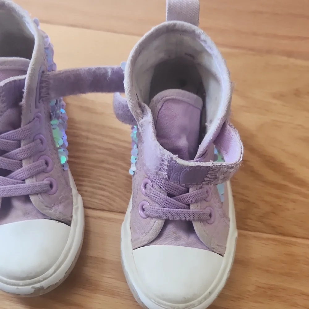 Toddler Lavender Sequin High Top Sneakers Size 7 - Picture 9 of 17